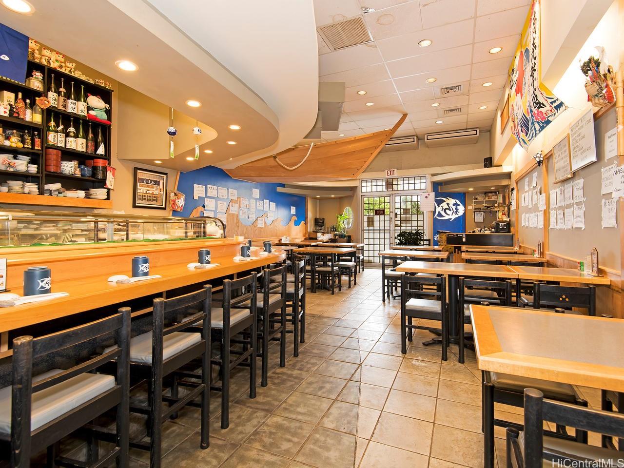 3565 Waialae Ave Kaimuki  - photo 5 of 12