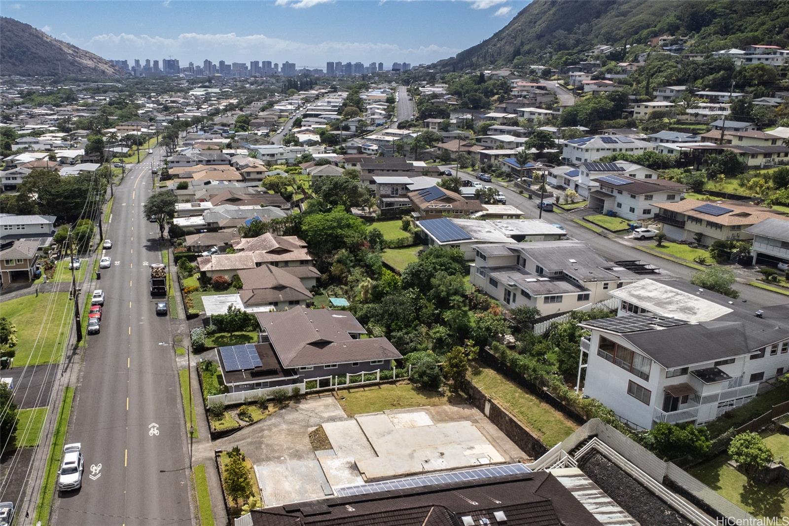 Manoa Rd Energy 3566 Manoa Rd , Honolulu, Hi 96822 - Manoa-upper