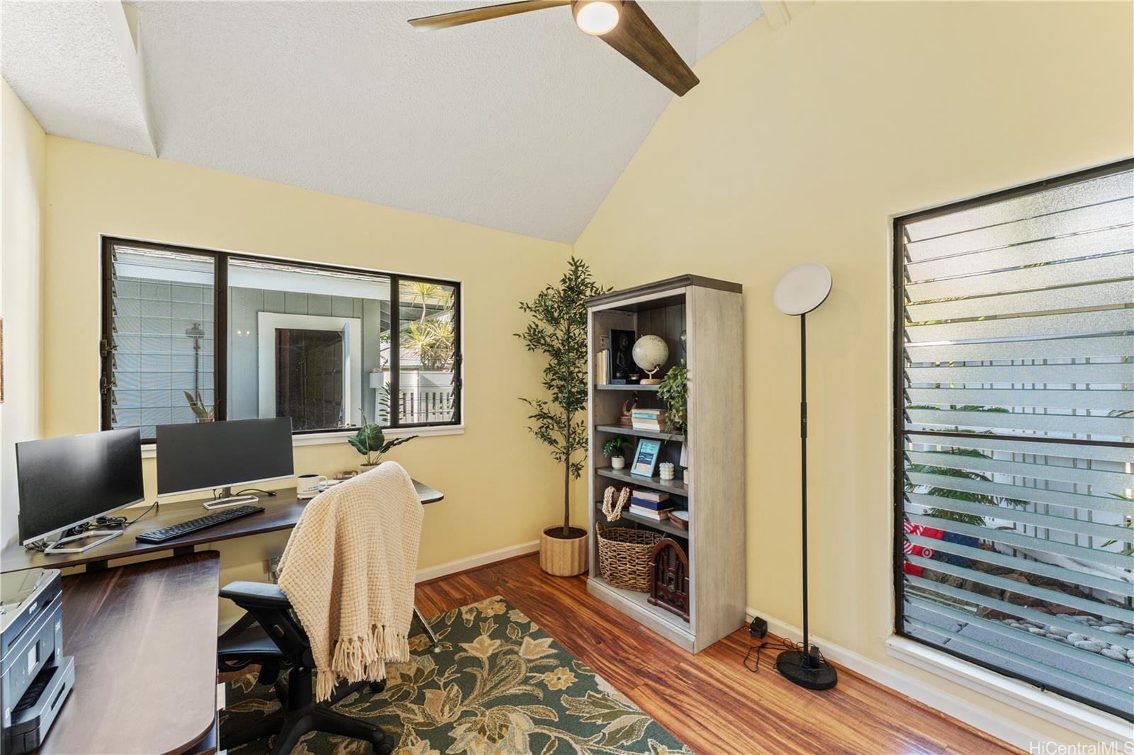 358  Kuanalu Place Laulima, Hawaii Kai home - photo 16 of 23