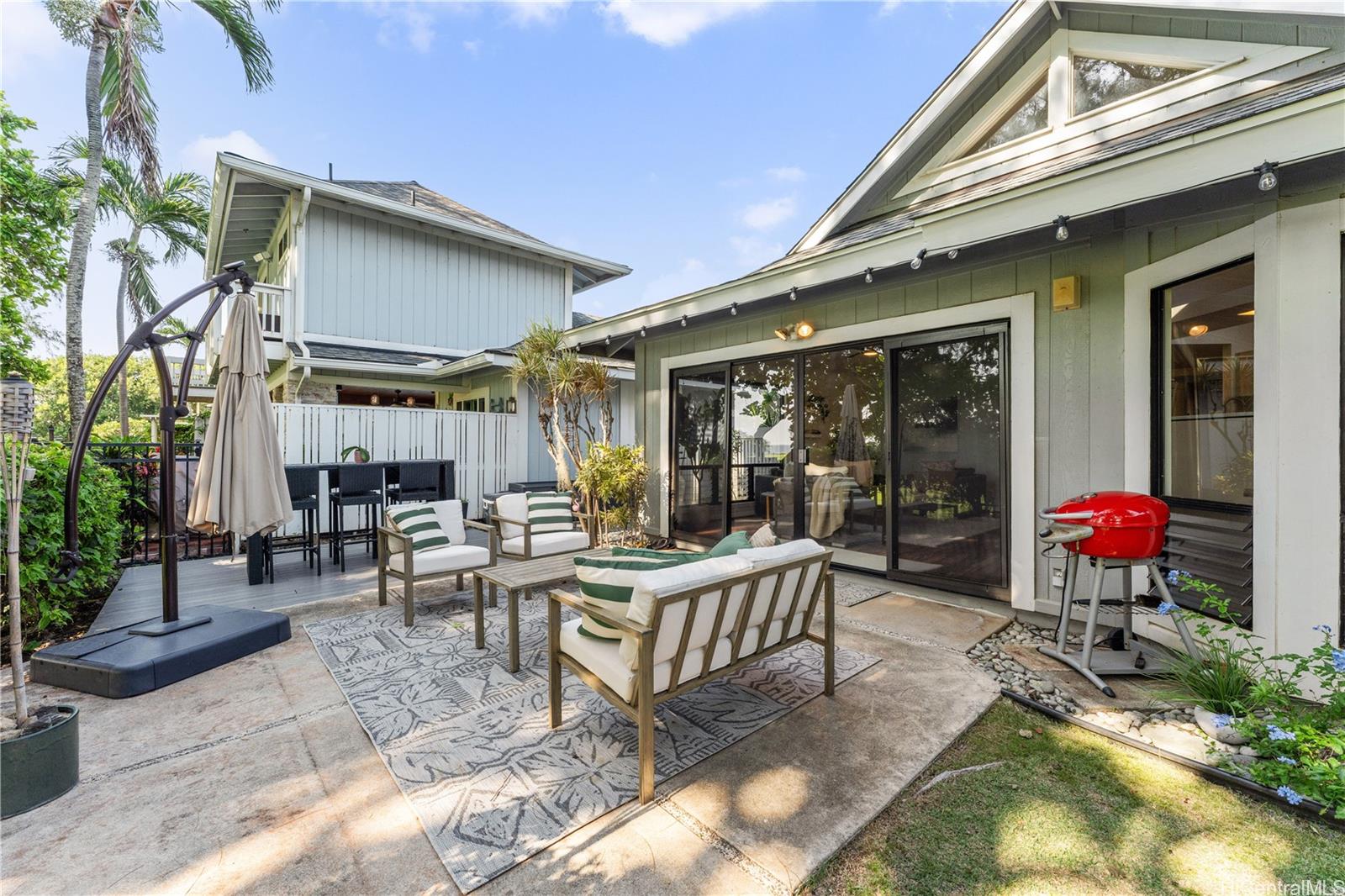 358  Kuanalu Place Laulima, Hawaii Kai home - photo 7 of 23