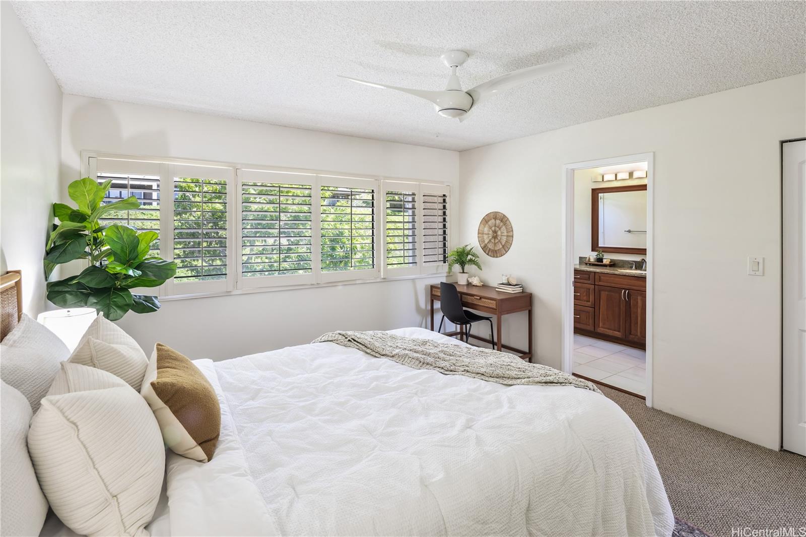 Bluestone condo # 704, Kailua, Hawaii - photo 20 of 23