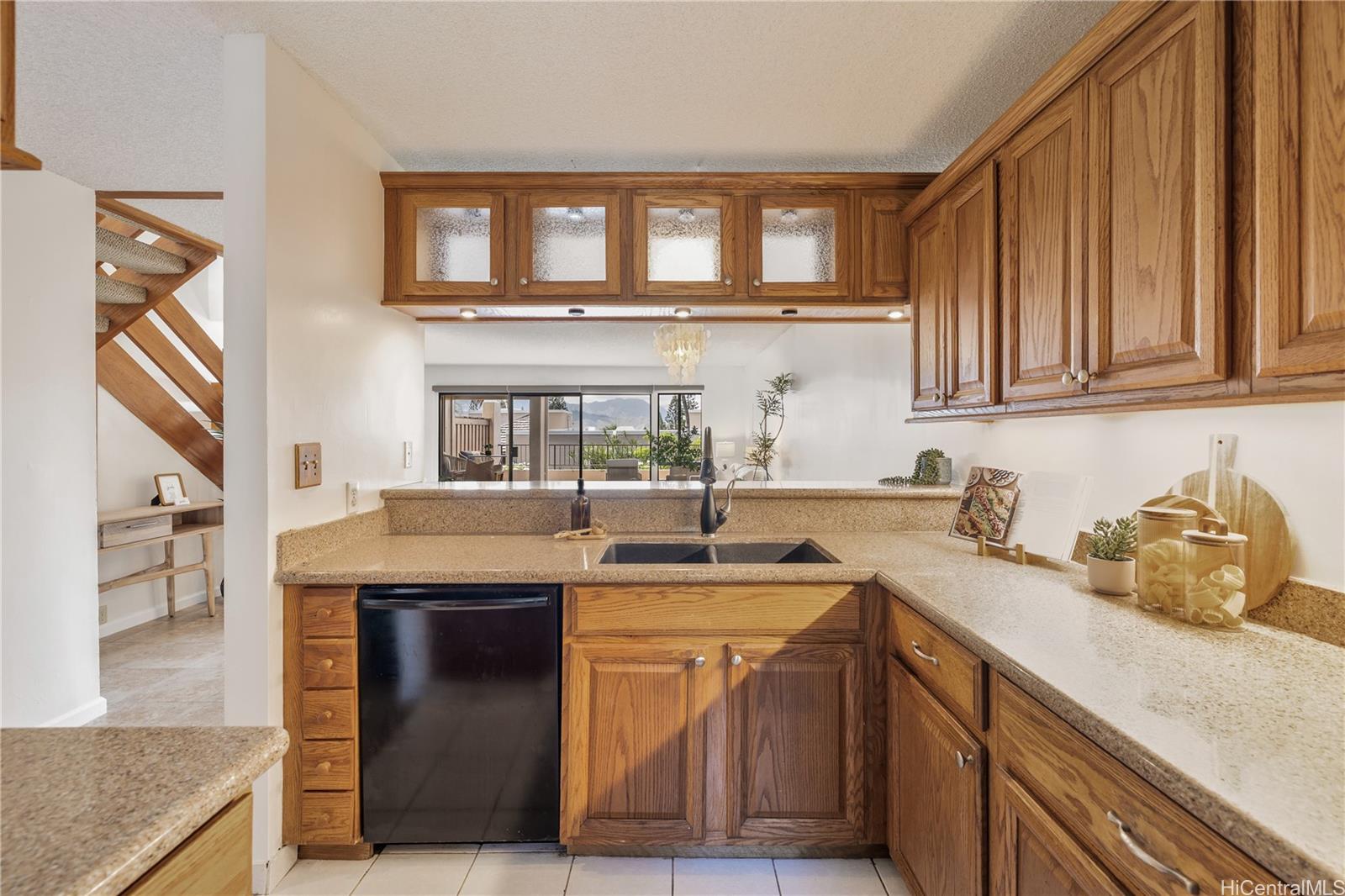 Bluestone condo # 704, Kailua, Hawaii - photo 10 of 25