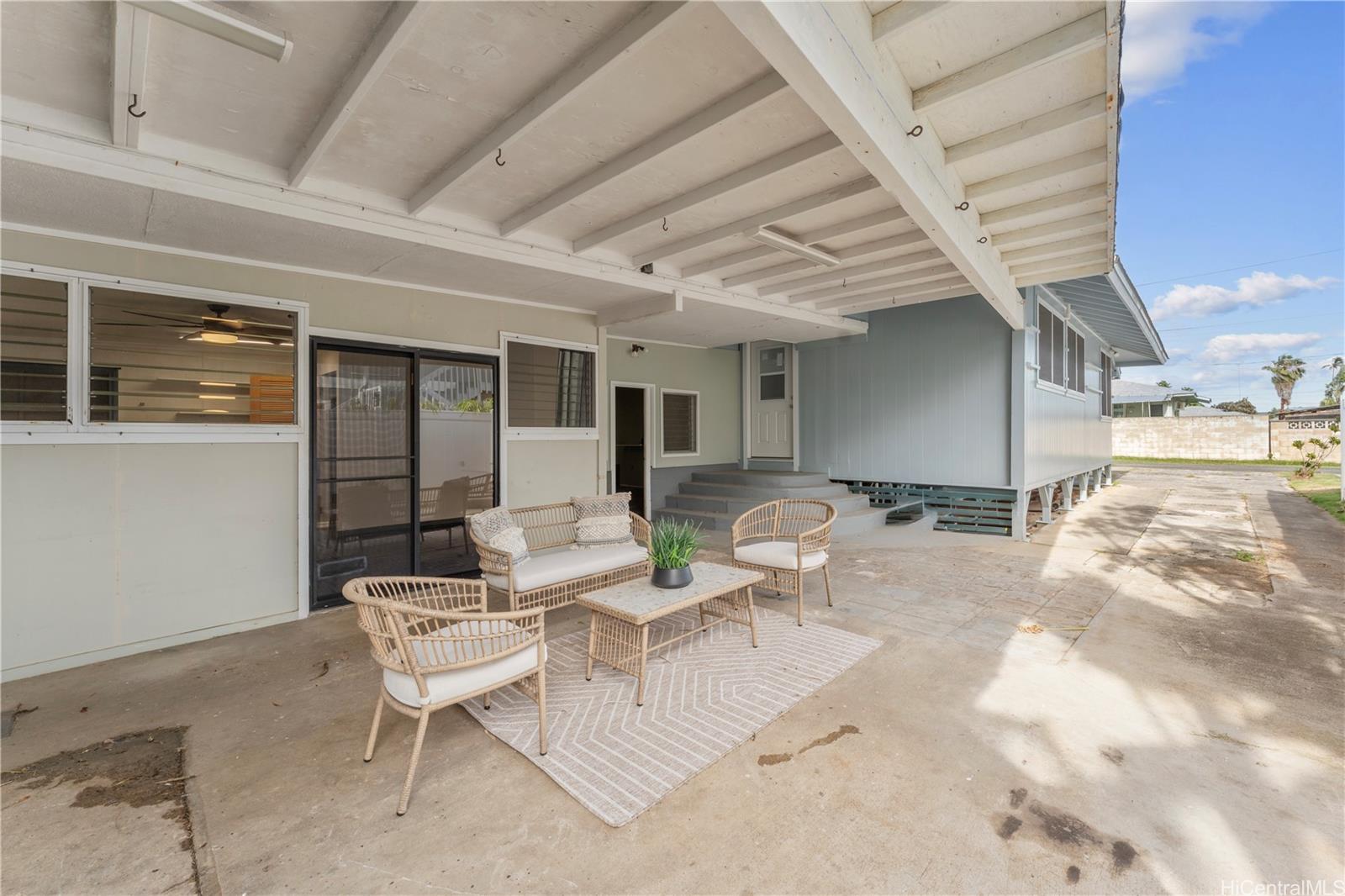 360  Hualani Street Coconut Grove, Kailua home - photo 23 of 25