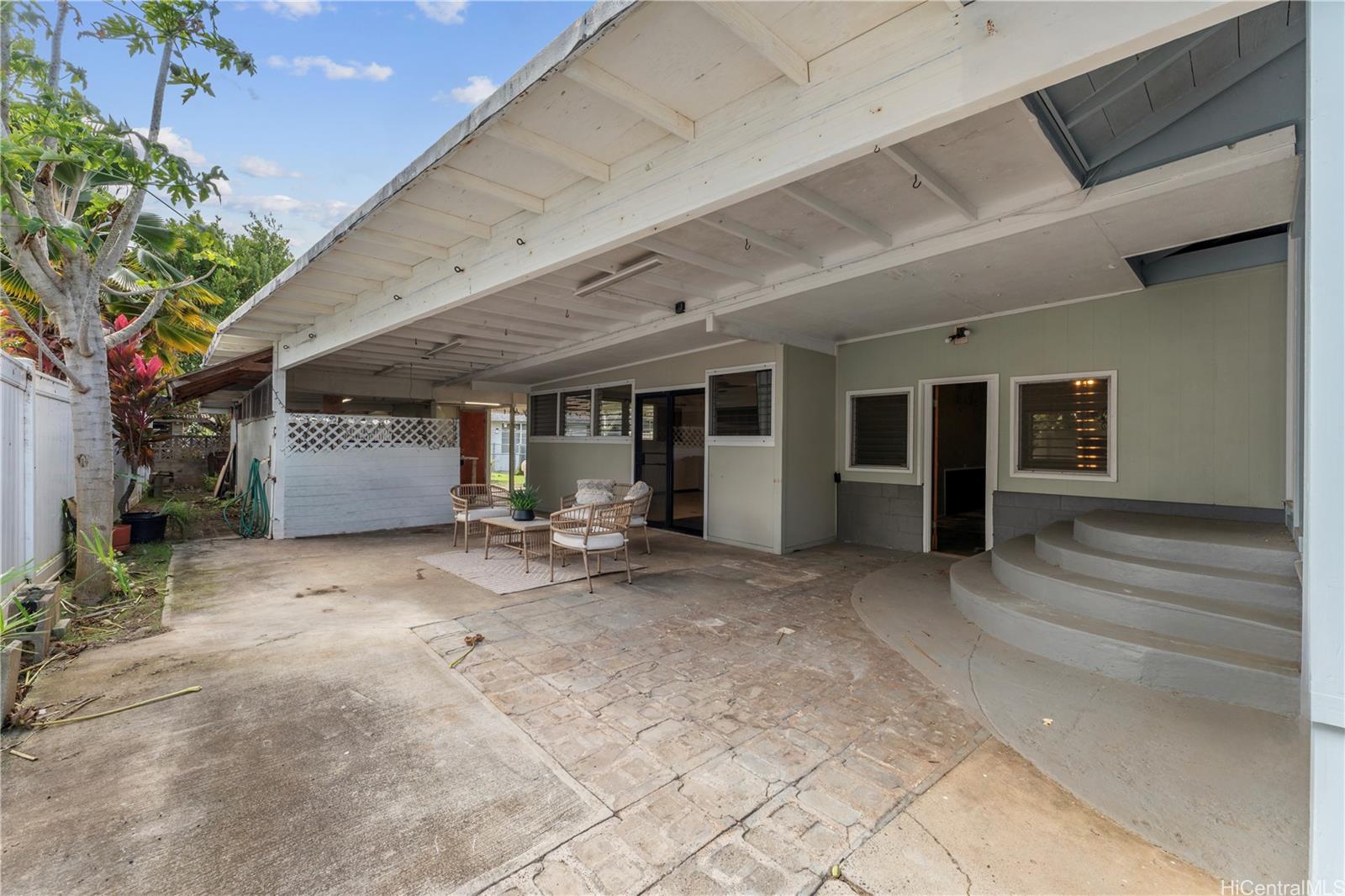 360  Hualani Street Coconut Grove, Kailua home - photo 24 of 25