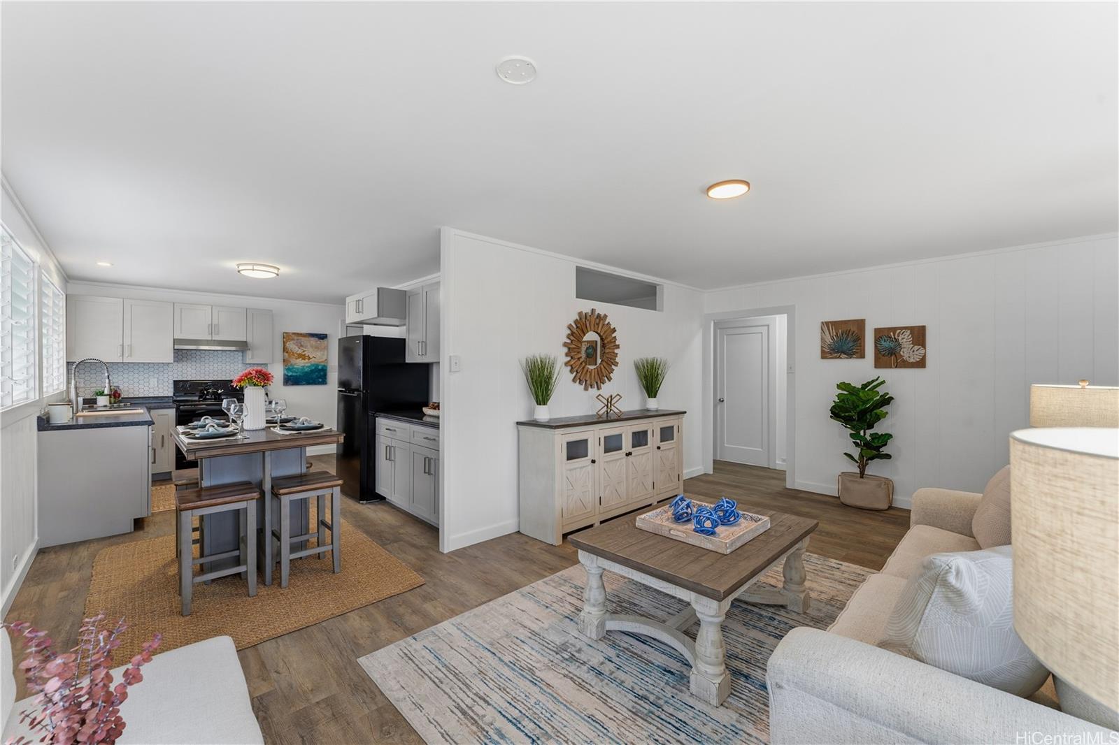 360  Hualani Street Coconut Grove, Kailua home - photo 7 of 25