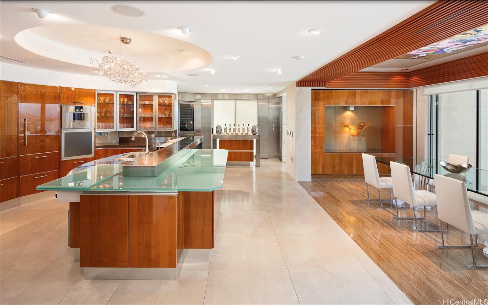 360  Puuikena Drive Hawaii Loa Ridge, Diamond Head home - photo 11 of 24