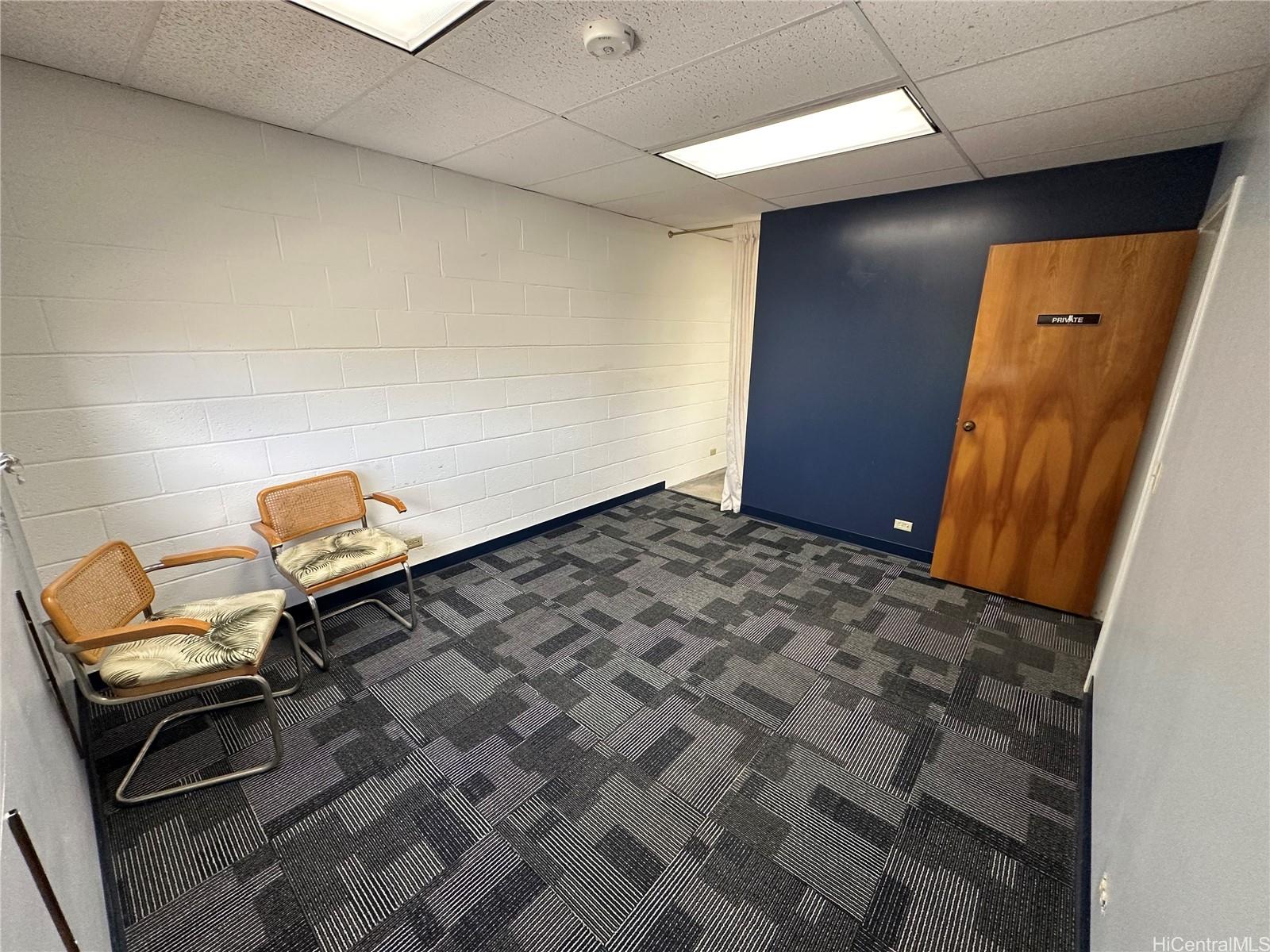 3615 Harding Ave Honolulu Oahu commercial real estate photo7 of 13