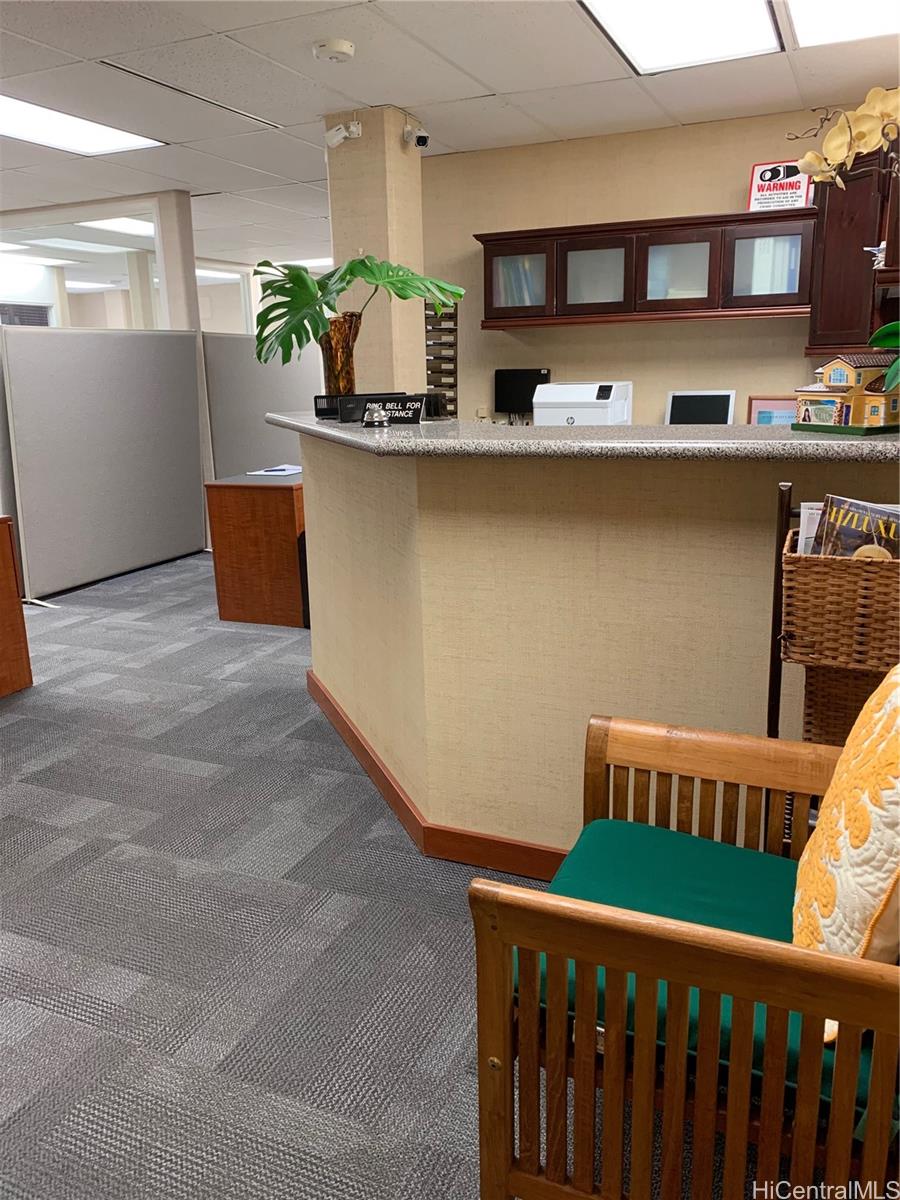 3615 203 & 204 Harding Ave, Honolulu Commercial real estate in Hawaii for sale