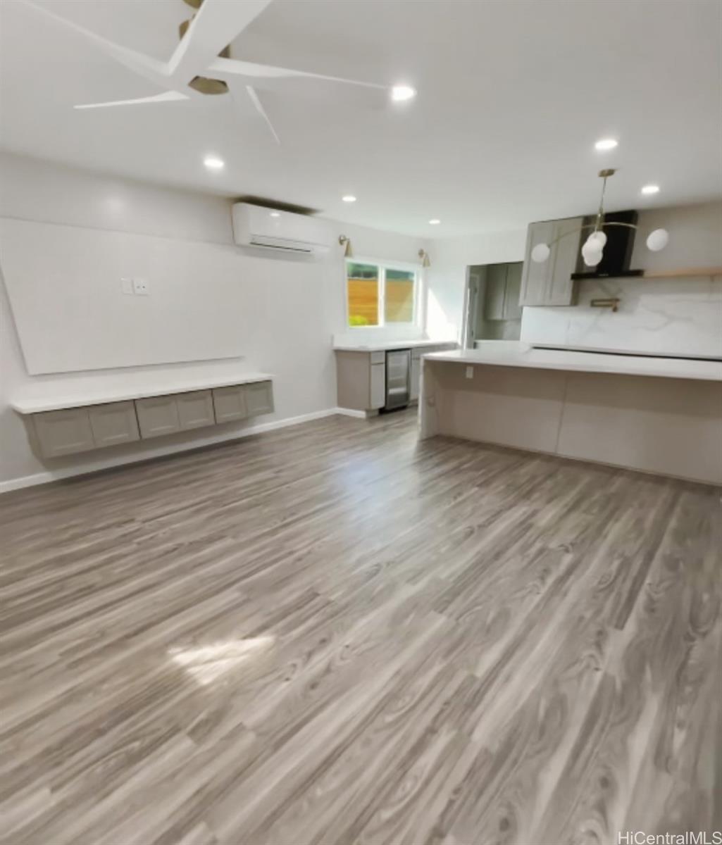 362  Waiopua Place Koko Head Terrace, Hawaii Kai home - photo 2 of 14