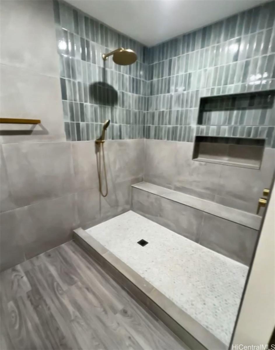 362  Waiopua Place Koko Head Terrace, Hawaii Kai home - photo 6 of 14