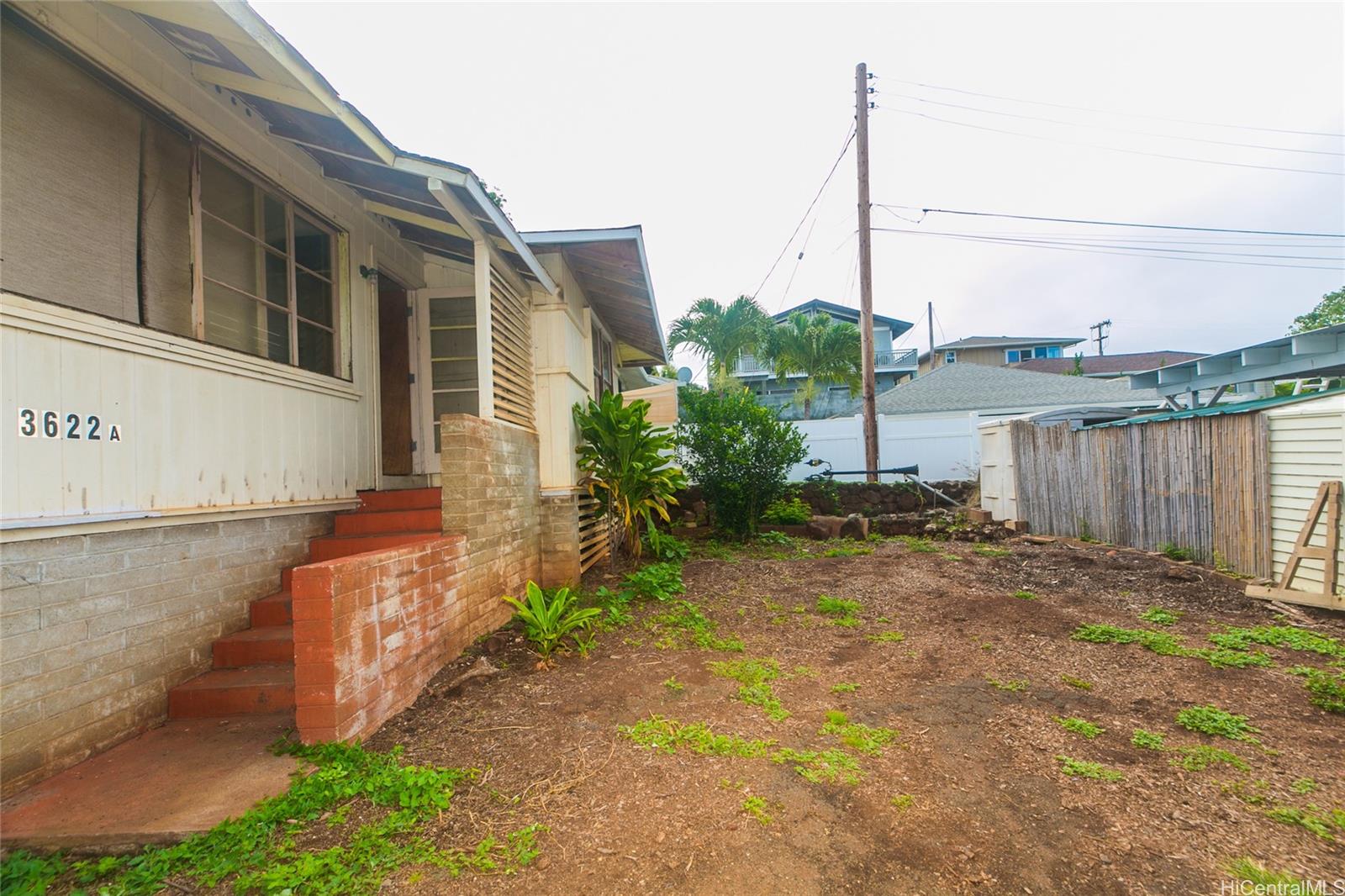 3622A  Maunalei Ave Kaimuki, Diamond Head home - photo 2 of 25