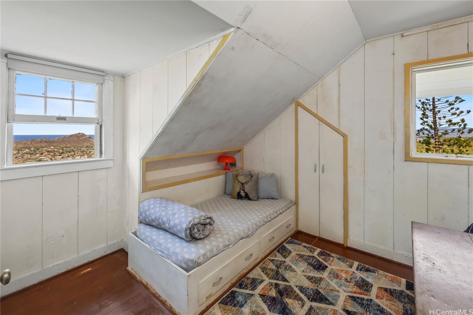 3637  Nihipali Place Maunalani Heights, Diamond Head home - photo 15 of 23