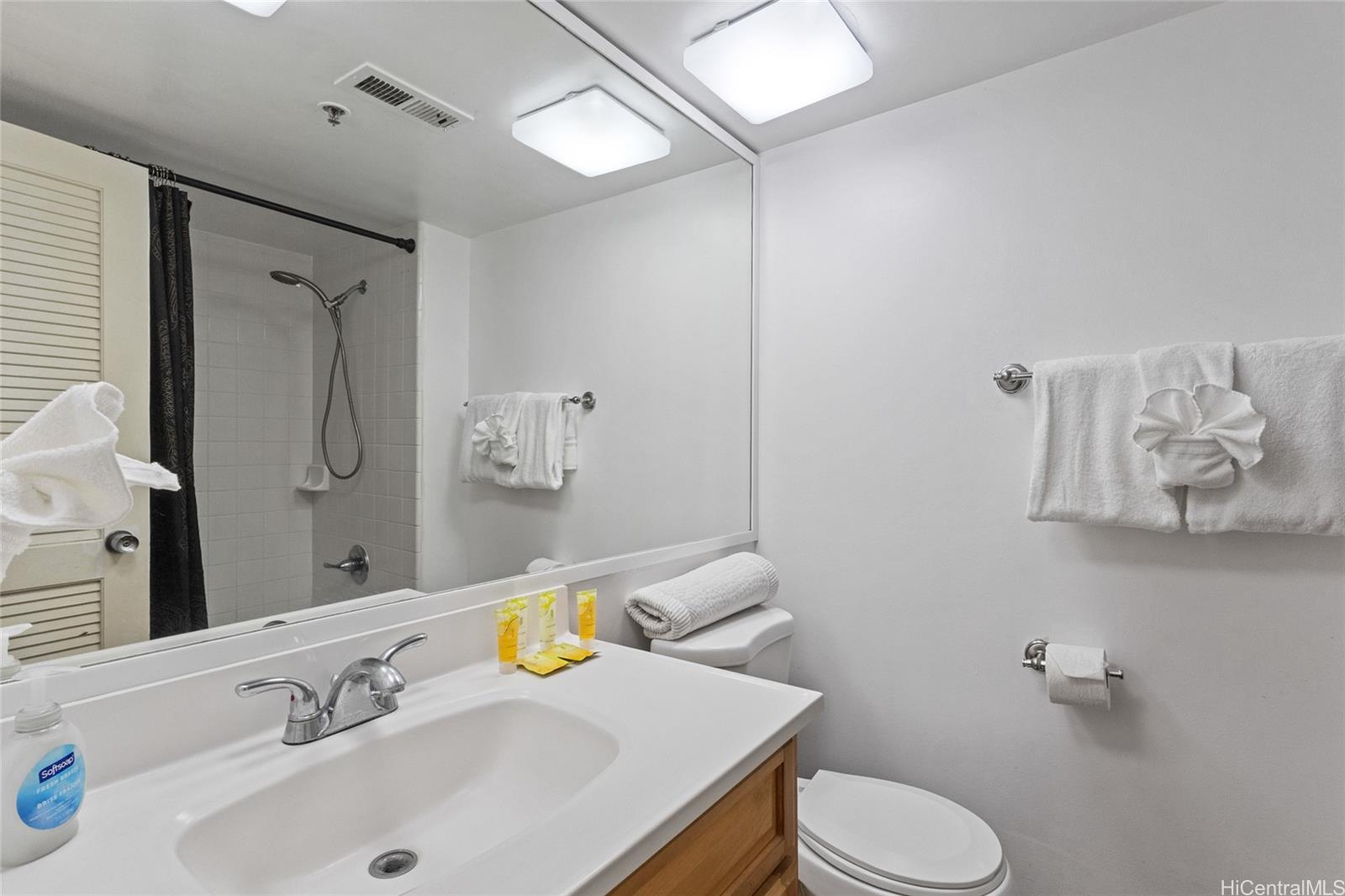 Marine Surf Waikiki condo # 1211, Honolulu, Hawaii - photo 12 of 17