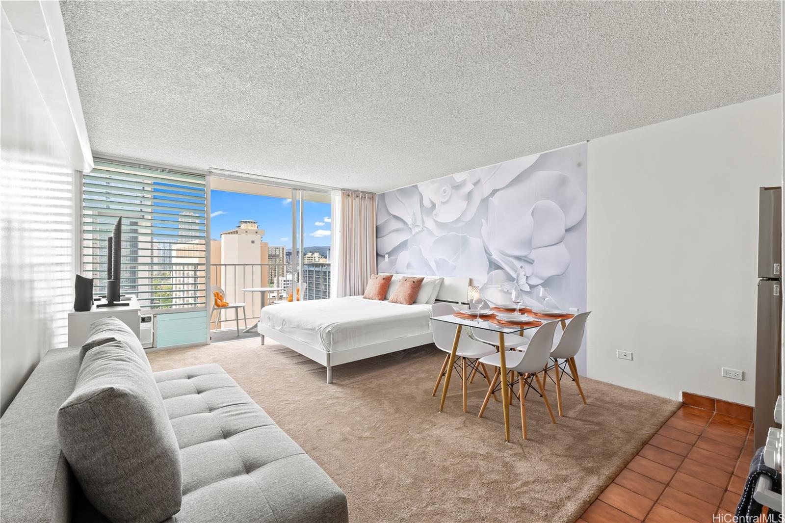 Marine Surf Waikiki condo # 1808, Honolulu, Hawaii - photo 5 of 11