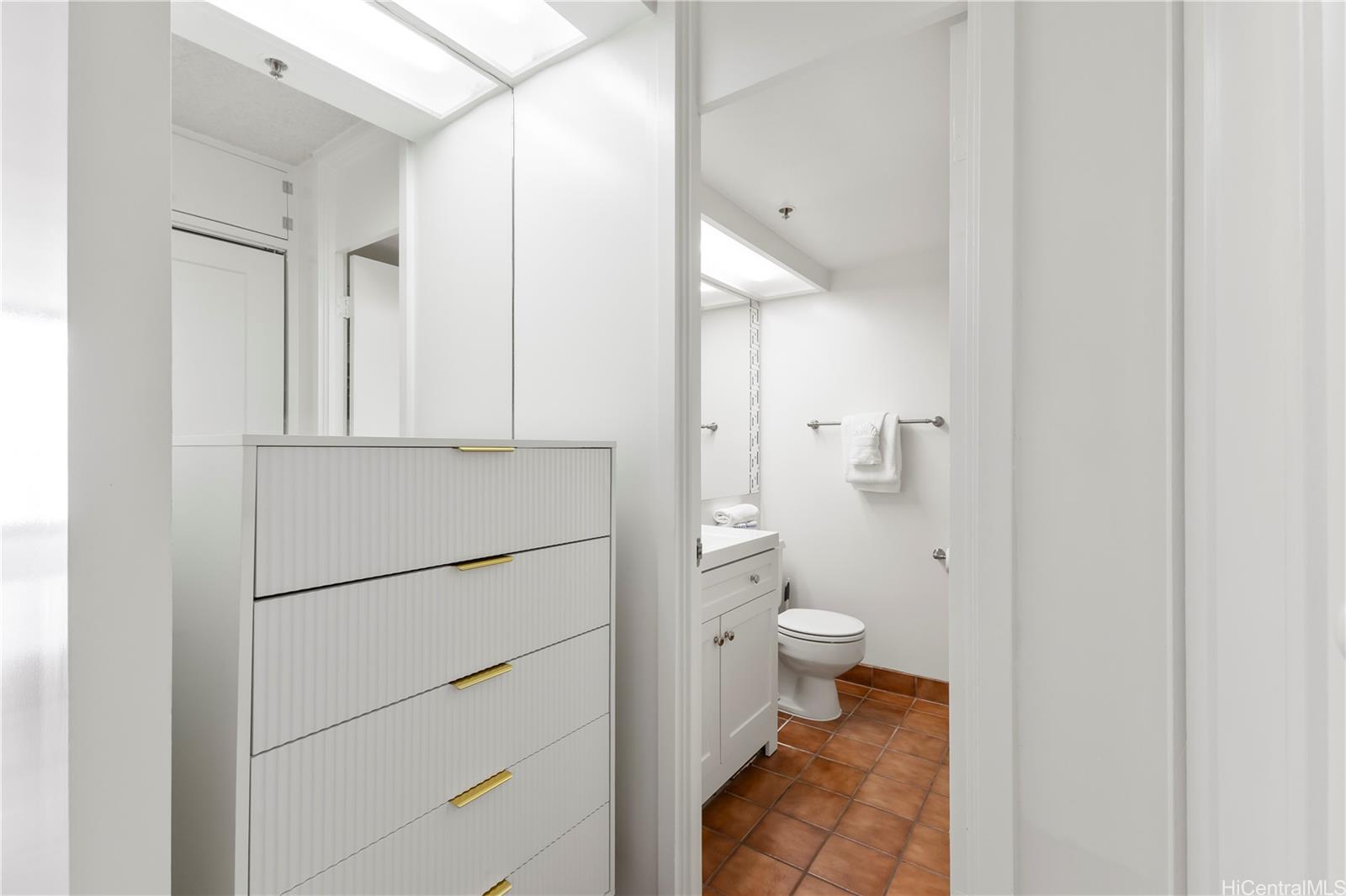 Marine Surf Waikiki condo # 1808, Honolulu, Hawaii - photo 8 of 11