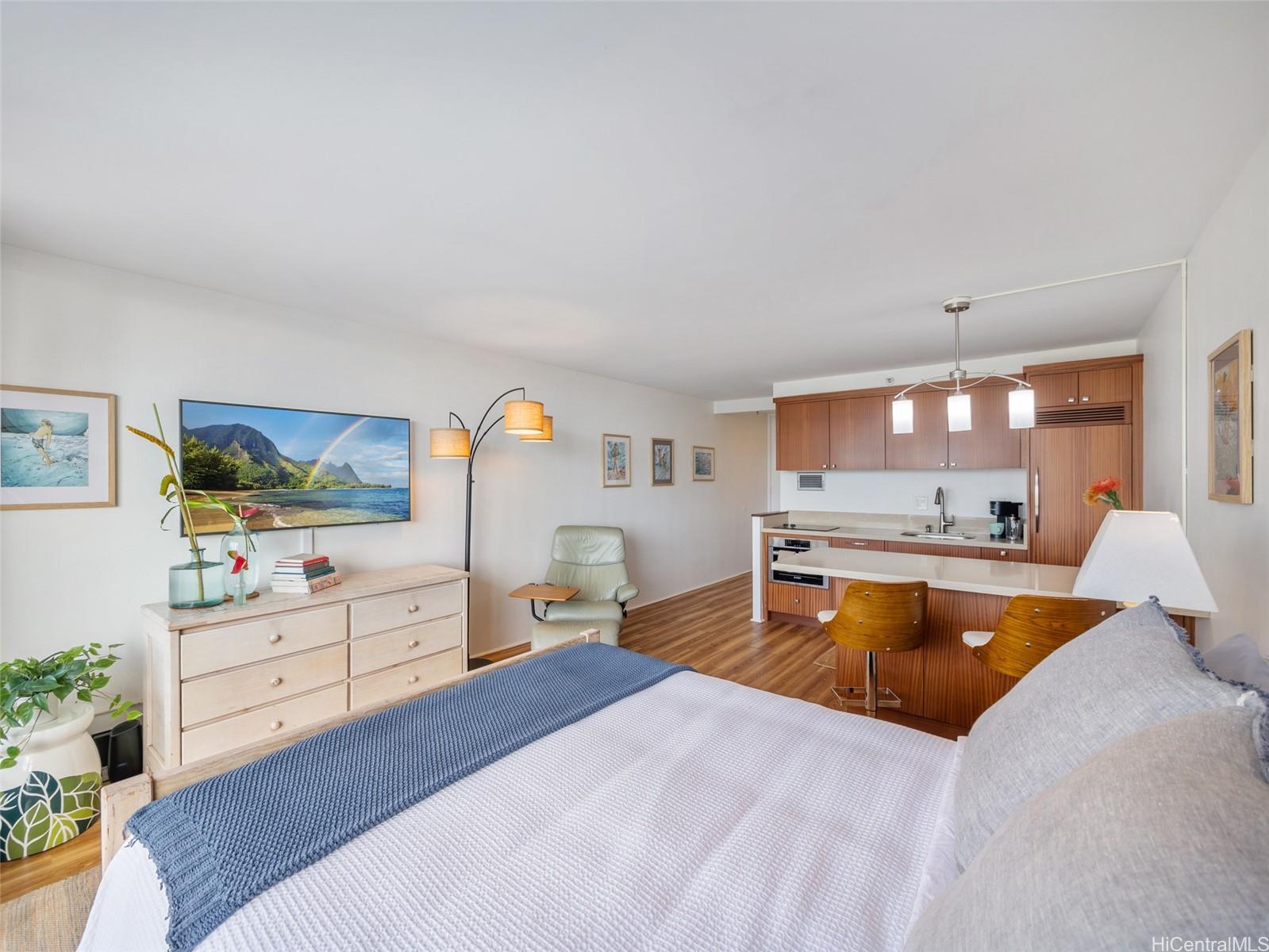 Marine Surf Waikiki condo # 2110, Honolulu, Hawaii - photo 5 of 25