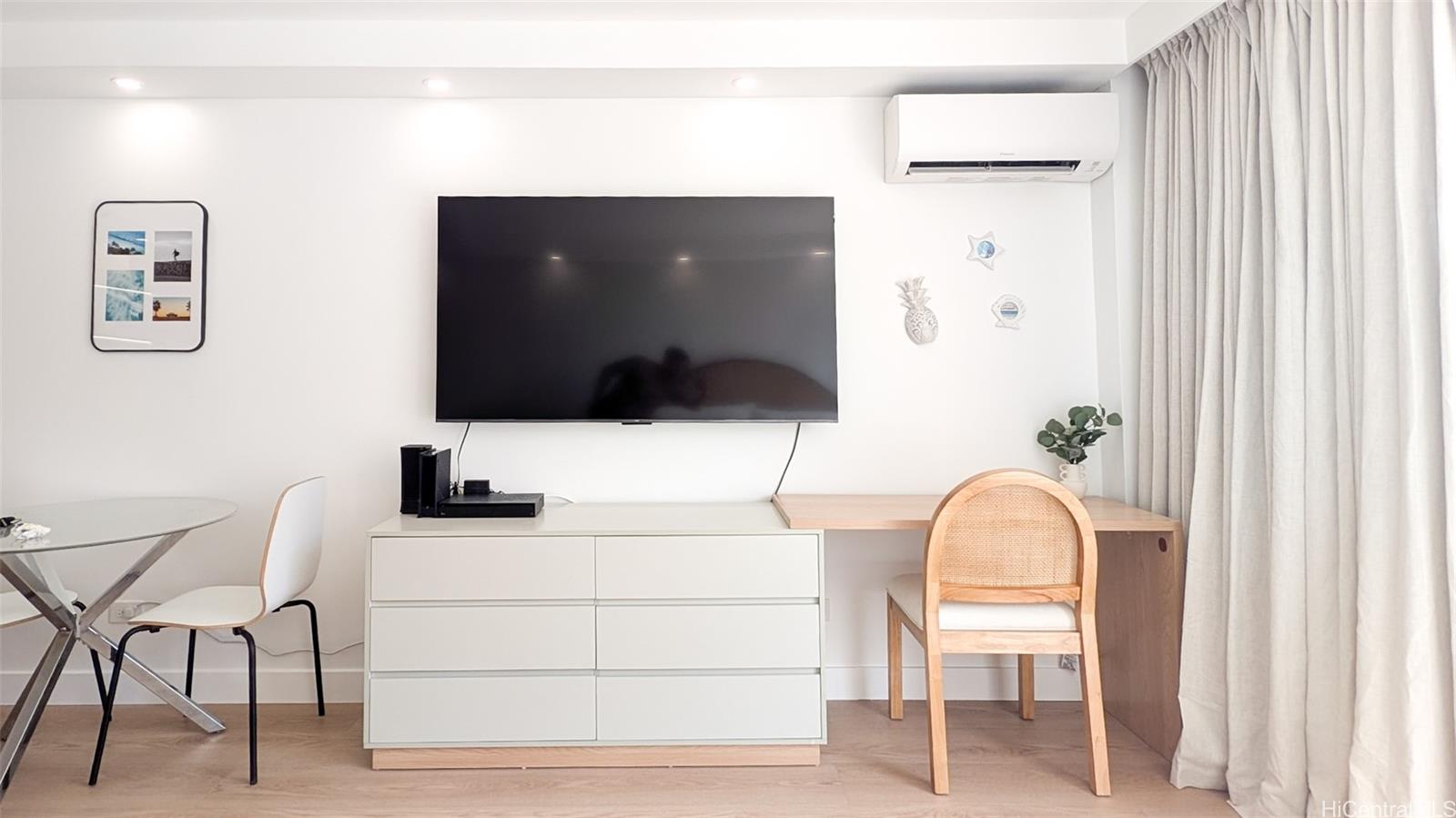 Marine Surf Waikiki condo # 508, Honolulu, Hawaii - photo 4 of 14