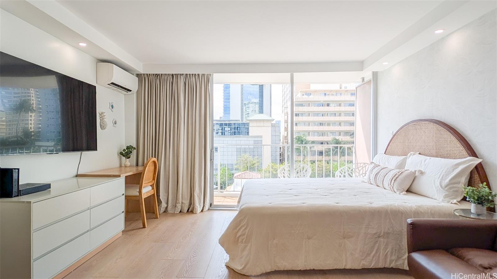 Marine Surf Waikiki condo # 508, Honolulu, Hawaii - photo 6 of 14