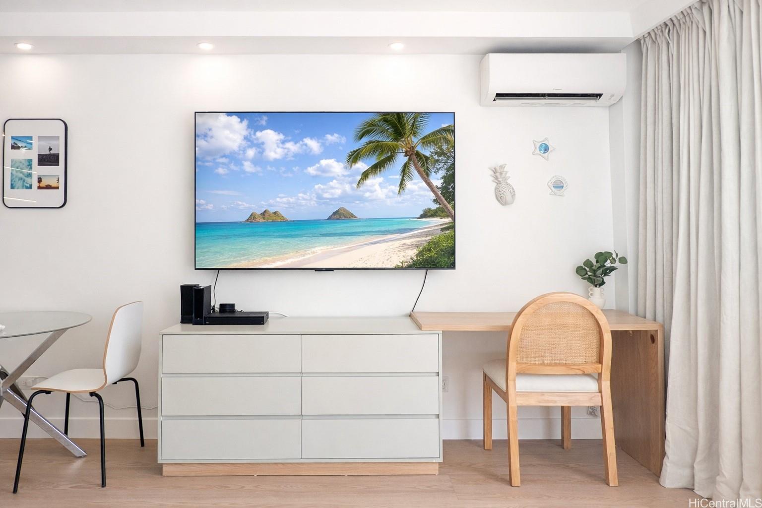 Marine Surf Waikiki condo # 508, Honolulu, Hawaii - photo 8 of 15