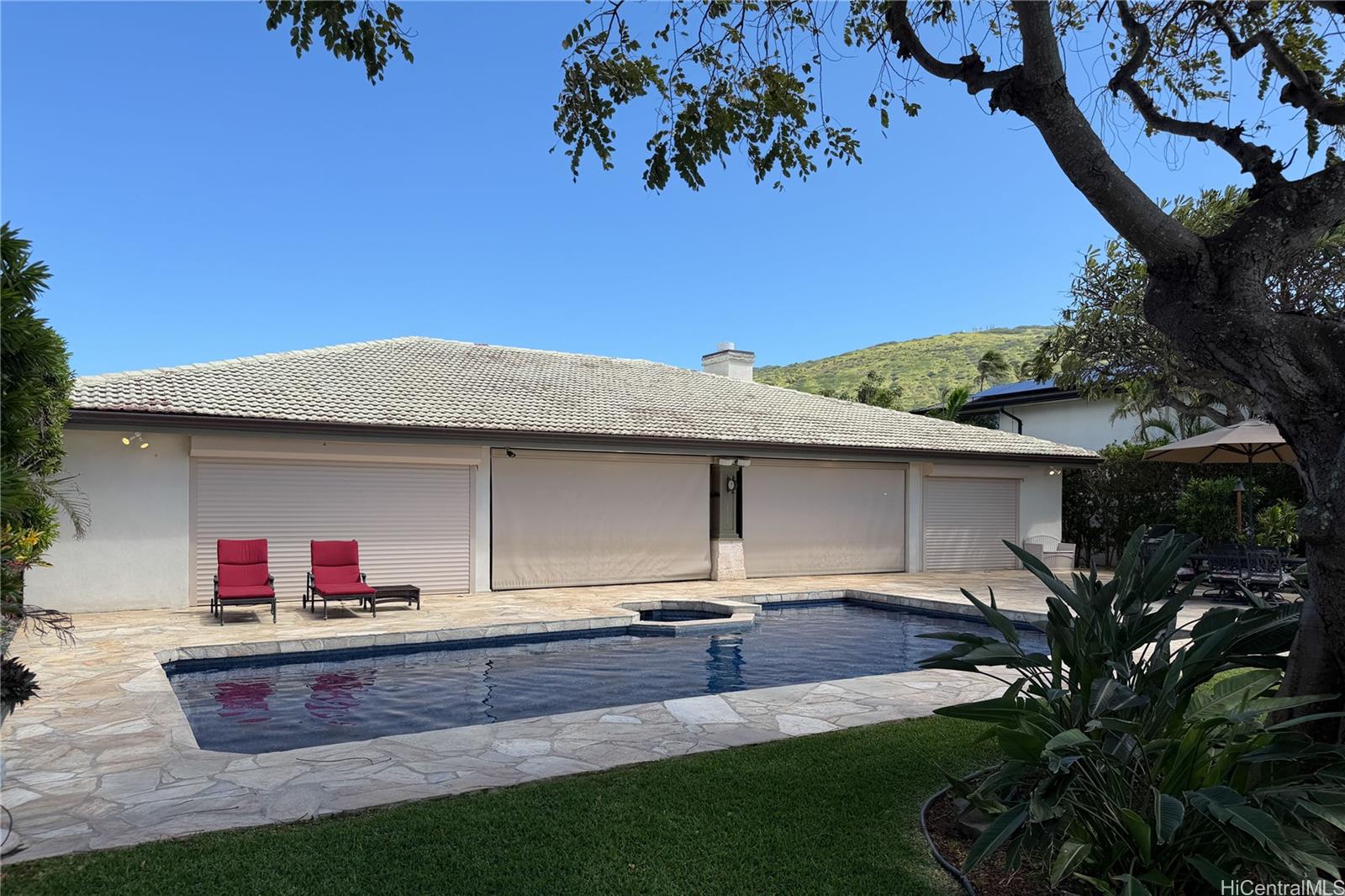 365  Portlock Rd Portlock, Hawaii Kai home - photo 21 of 25