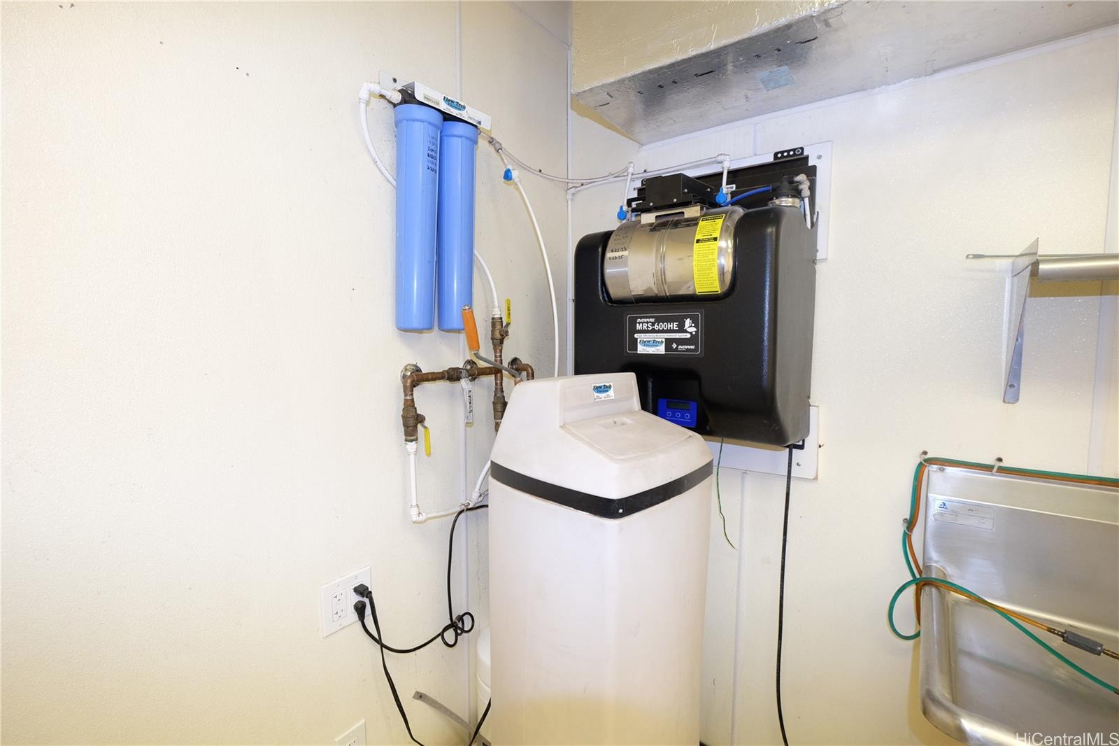 3654 Campbell Ave Honolulu Oahu commercial real estate photo14 of 24