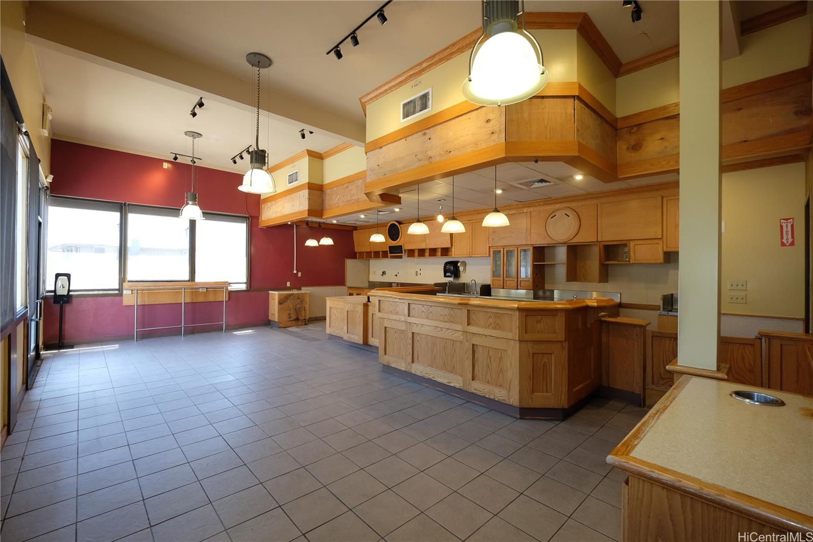 3654 Campbell Ave Honolulu Oahu commercial real estate photo7 of 24