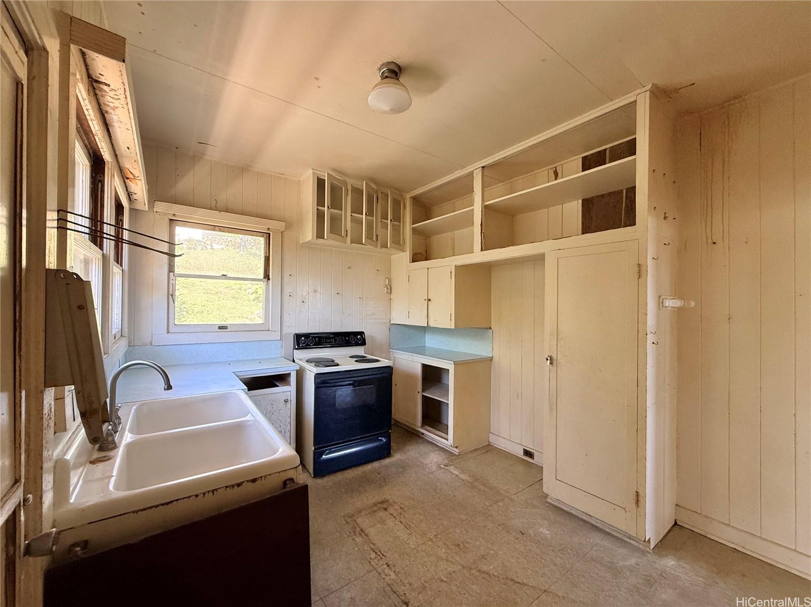 3655  Nihipali Pl Maunalani Heights, Diamond Head home - photo 9 of 25