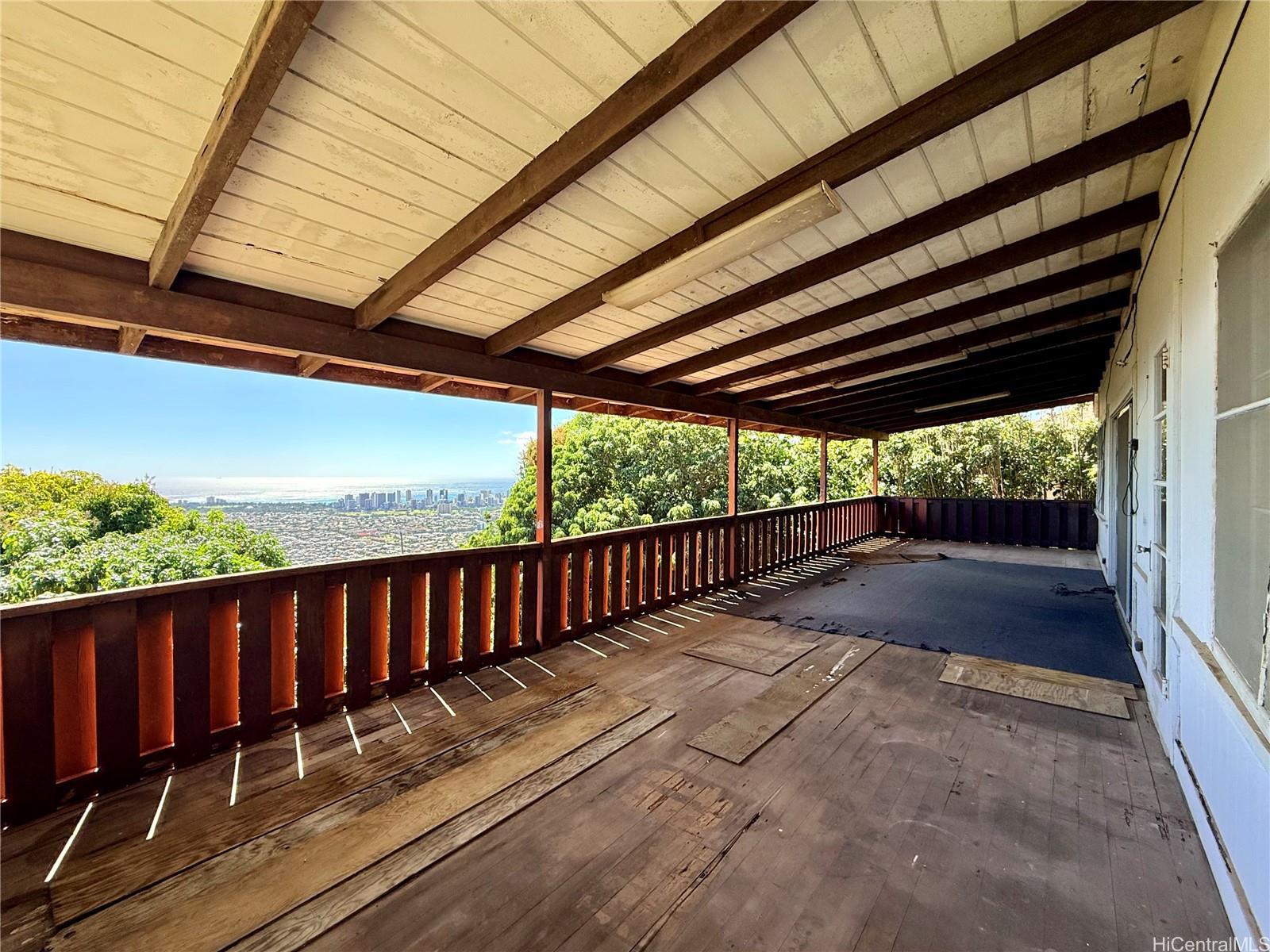 3655  Nihipali Pl Maunalani Heights, Diamond Head home - photo 10 of 25