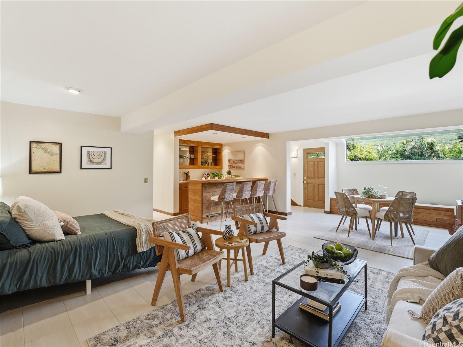 367  Mamaki Street Niu Valley, Diamond Head home - photo 18 of 25