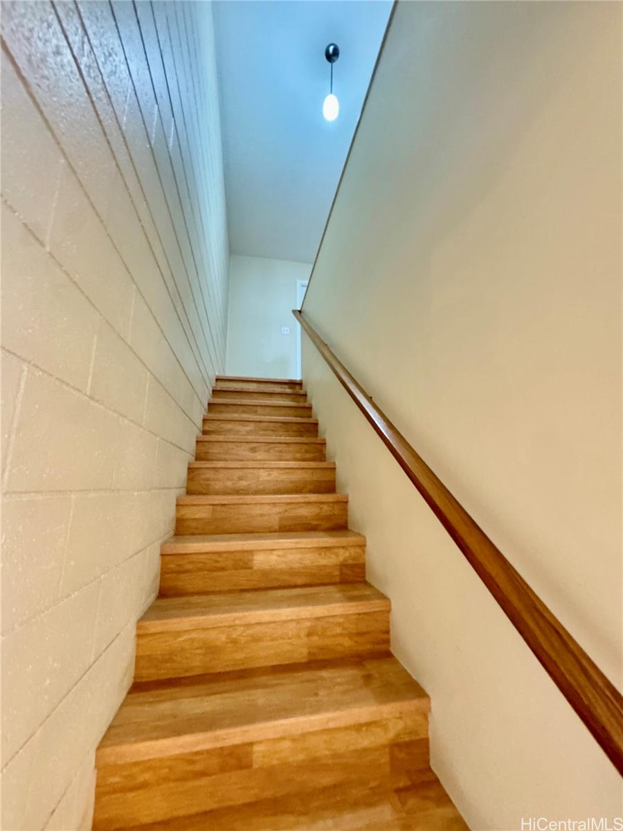 369 Opihikao Pl Honolulu - Rental - photo 16 of 25