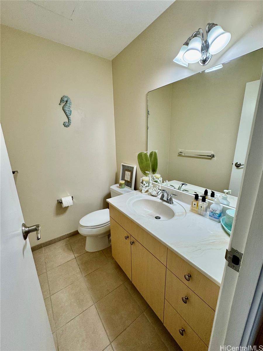 369 Opihikao Pl Honolulu - Rental - photo 11 of 22