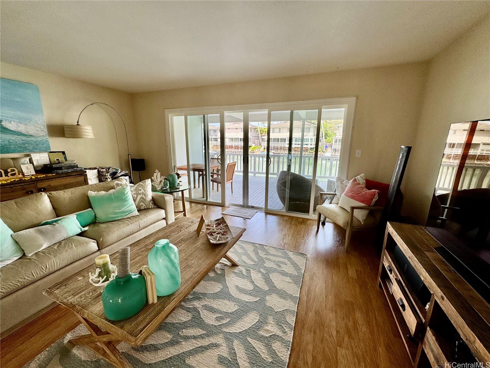 369 Opihikao Pl Honolulu - Rental - photo 12 of 22