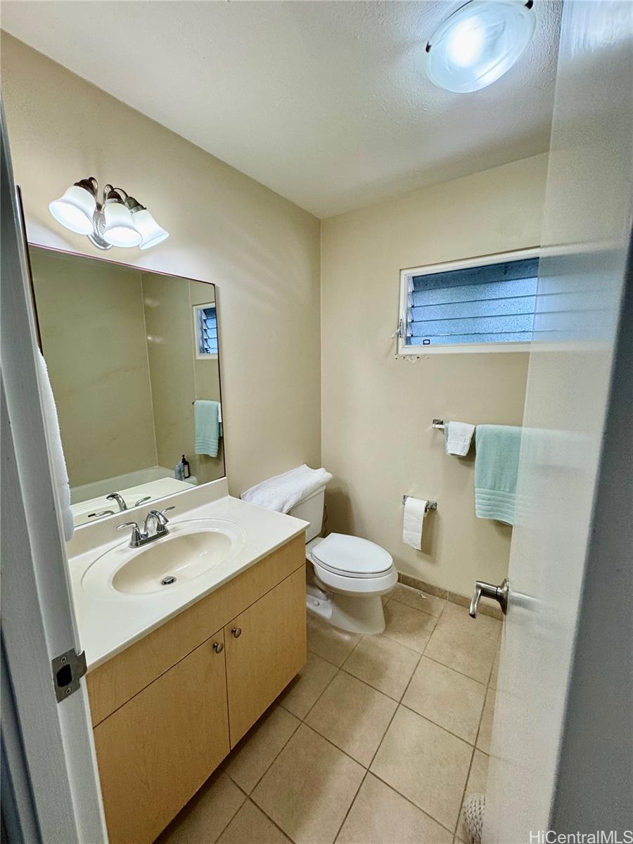 369 Opihikao Pl Honolulu - Rental - photo 18 of 22