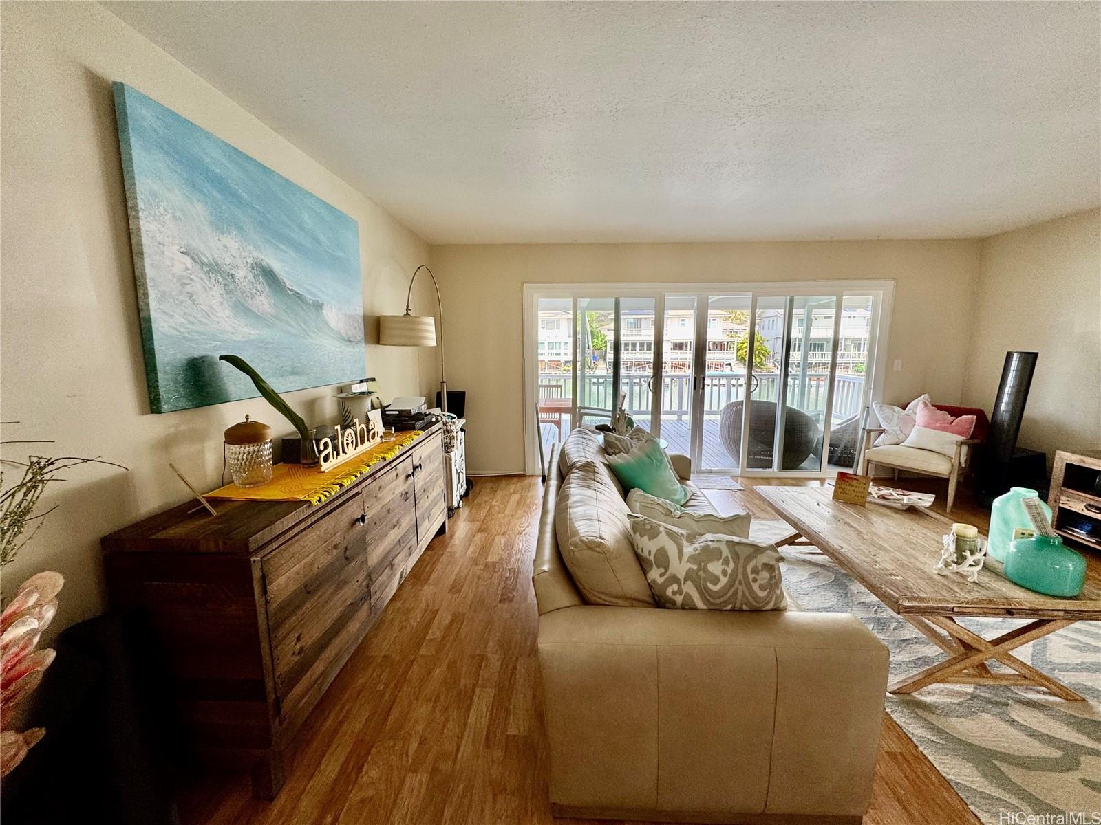 369 Opihikao Pl Honolulu - Rental - photo 10 of 22