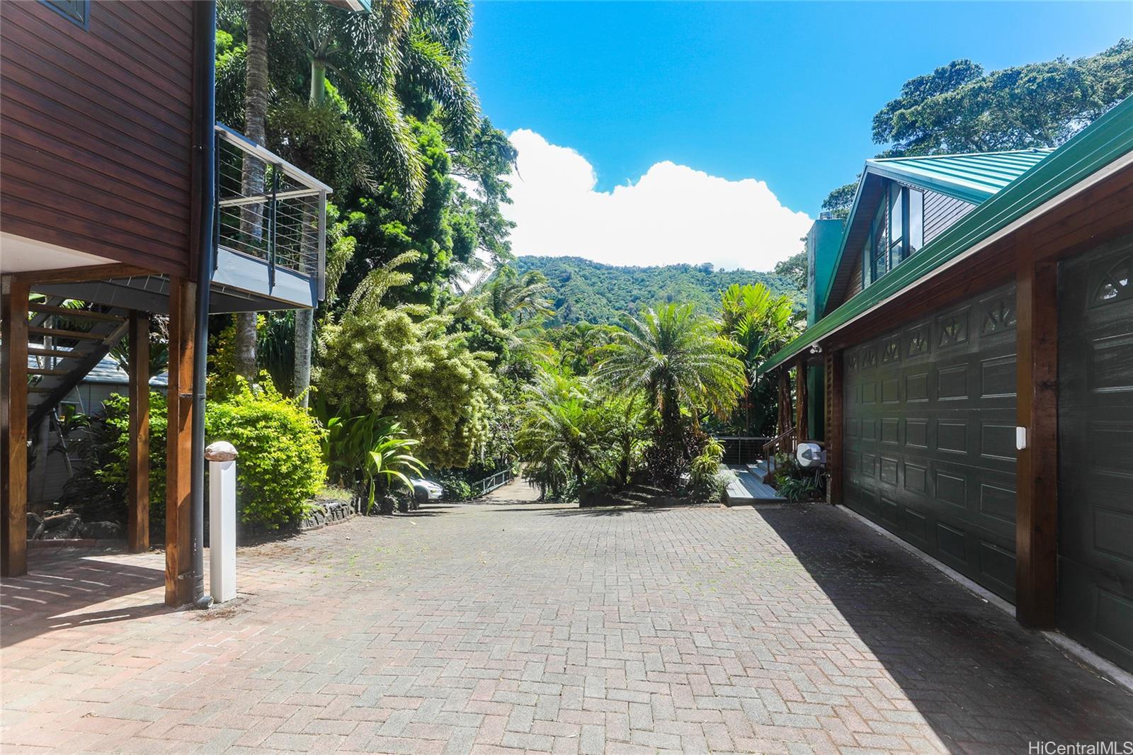 3702  Old Pali Road Old Pali, Honolulu home - photo 23 of 25