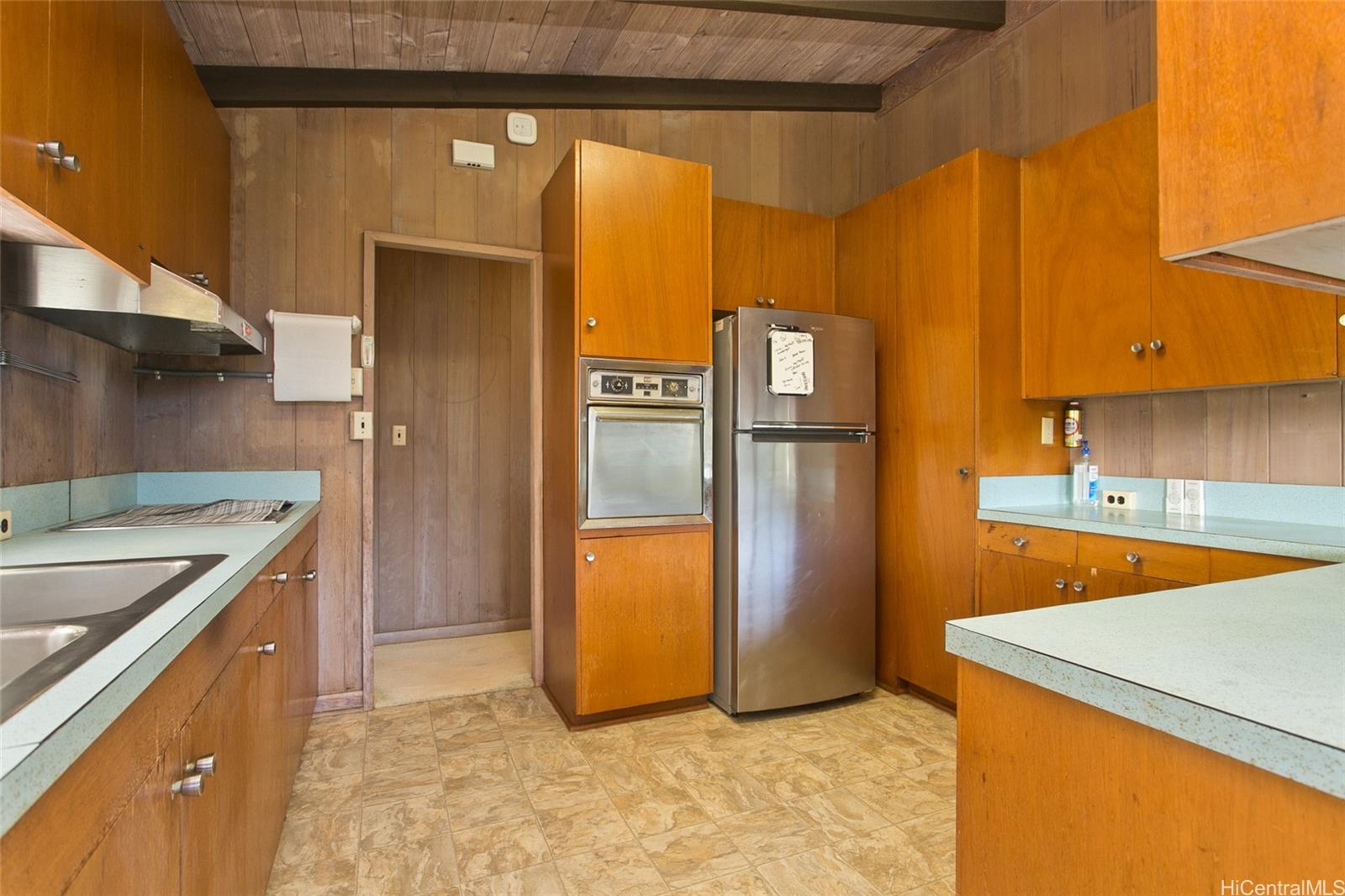 3704  Kumukoa Place Manoa-upper, Honolulu home - photo 6 of 20