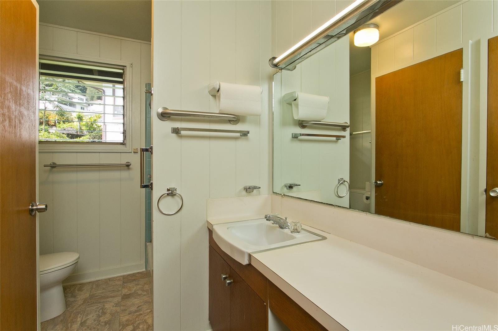 3704  Kumukoa Place Manoa-upper, Honolulu home - photo 10 of 20