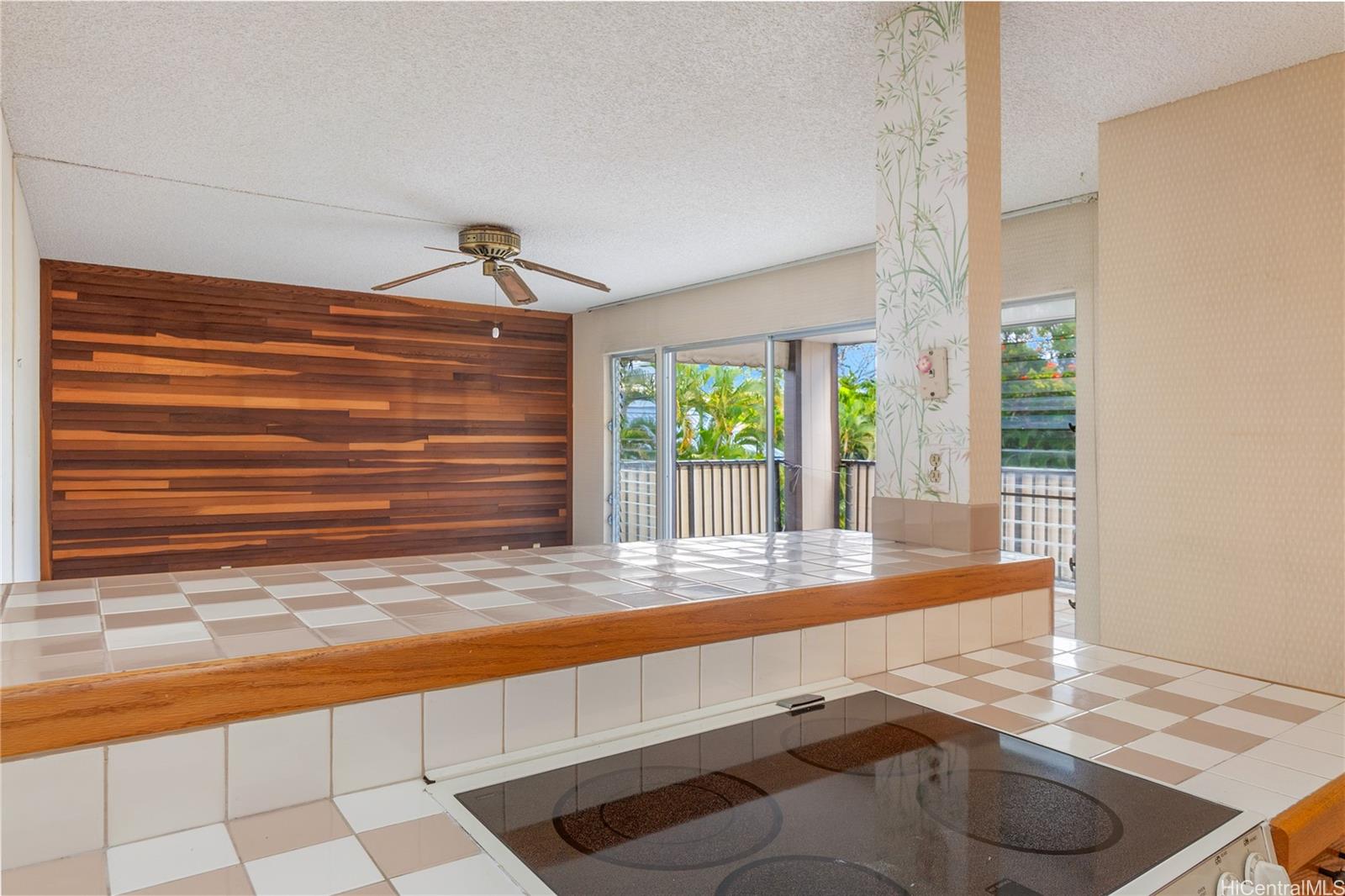 Diamond Head Sands condo # 205, Honolulu, Hawaii - photo 12 of 25