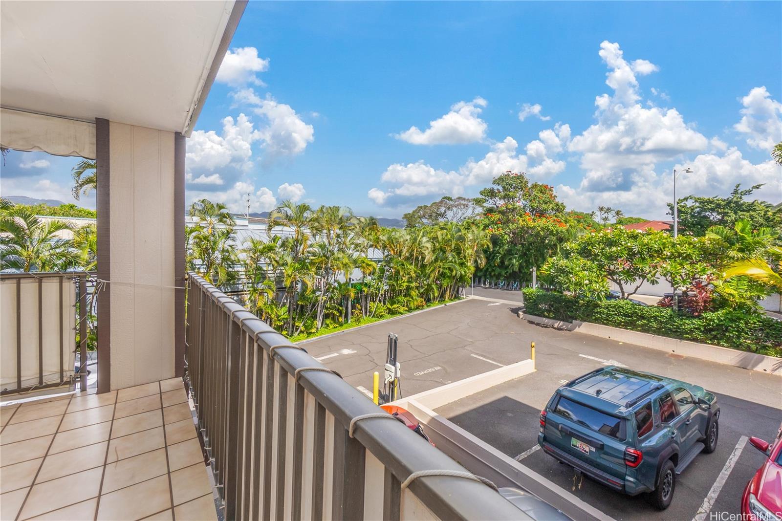 Diamond Head Sands condo # 205, Honolulu, Hawaii - photo 8 of 25