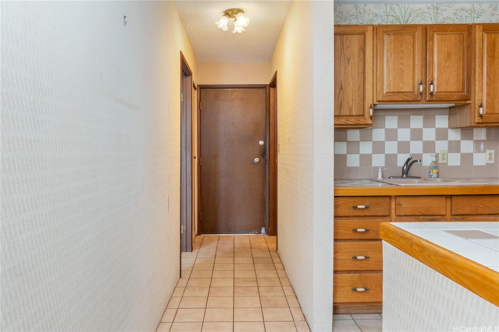 Diamond Head Sands condo # 205, Honolulu, Hawaii - photo 9 of 25