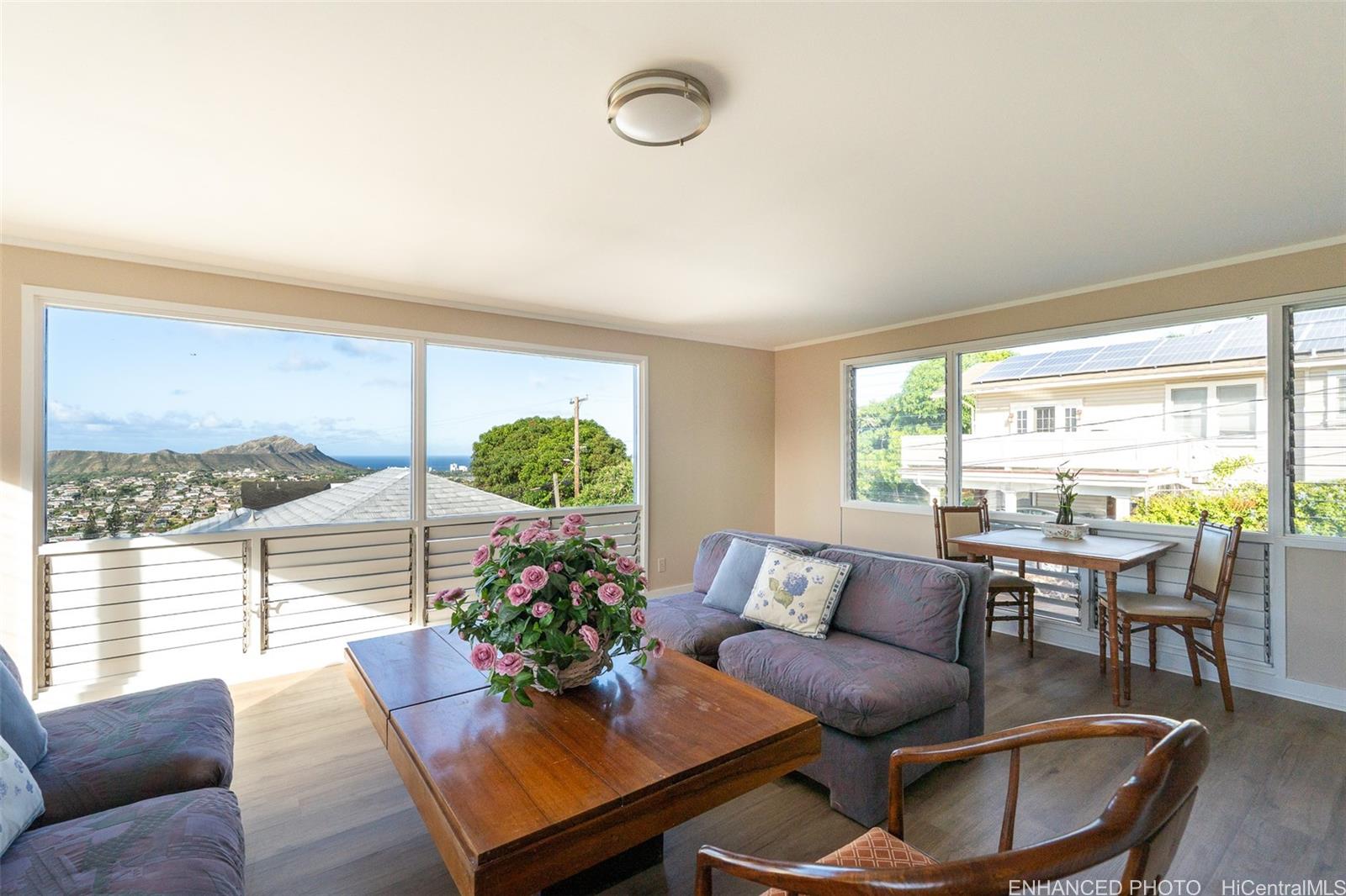 3726  Manini Way Wilhelmina, Diamond Head home - photo 2 of 23