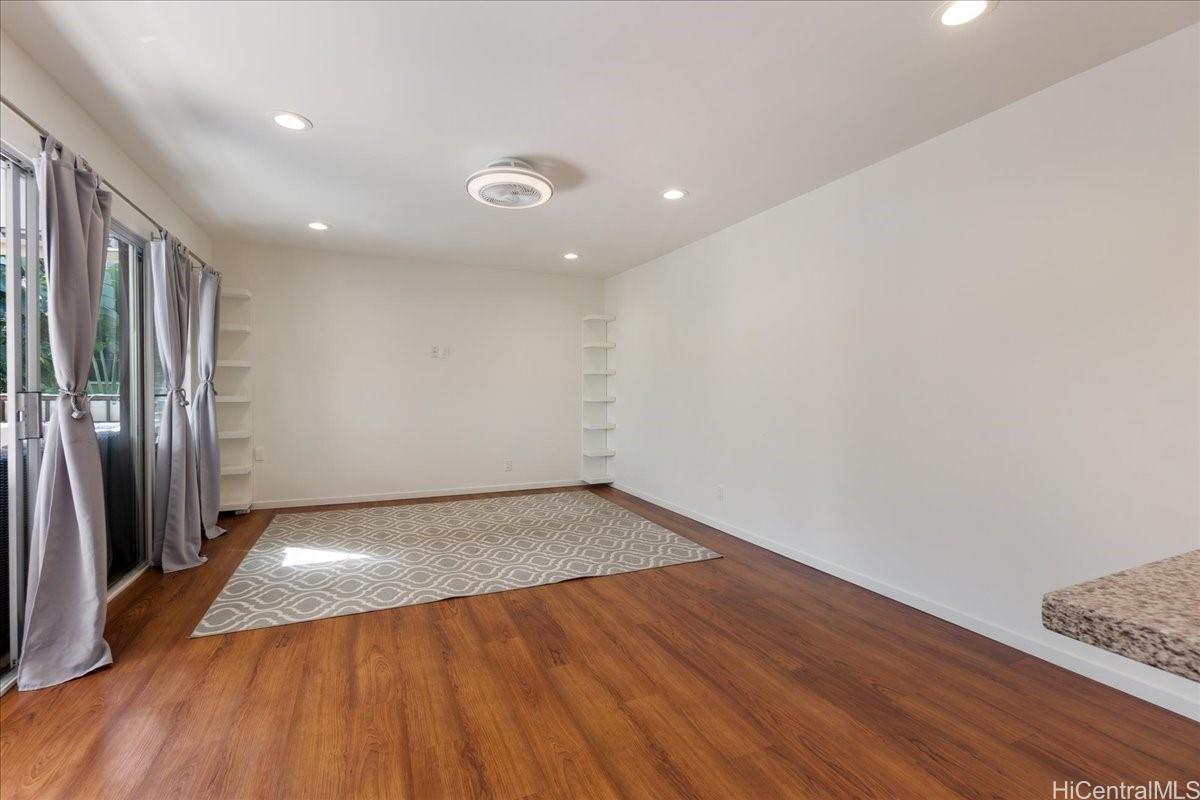 Diamond Head Sands condo # 240, Honolulu, Hawaii - photo 7 of 17