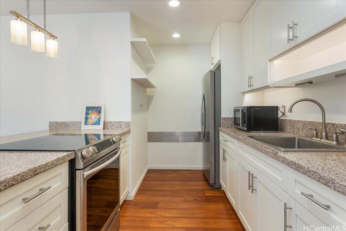 Diamond Head Sands condo # 240, Honolulu, Hawaii - photo 9 of 17