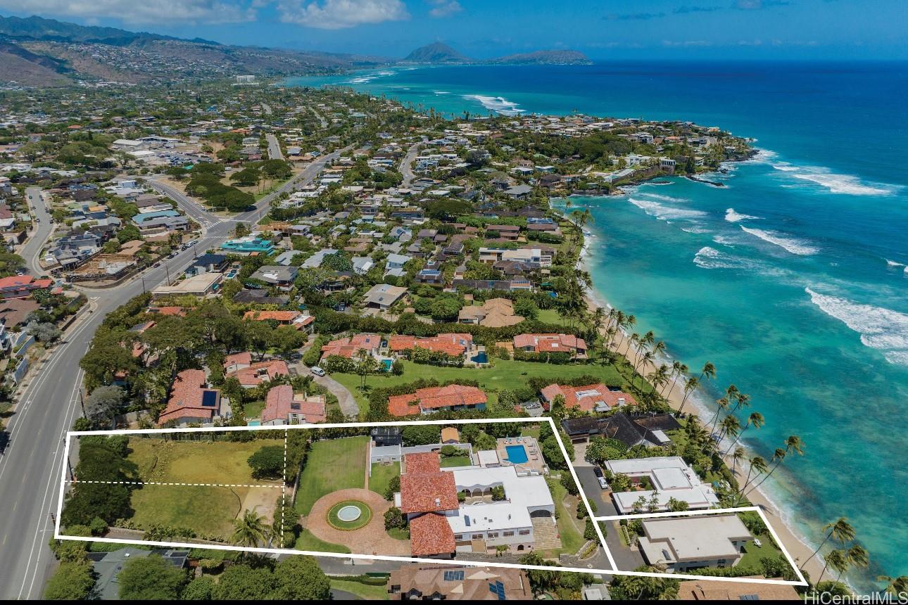 3735  Diamond Head Rd Diamond Head, Diamond Head home - photo 2 of 3