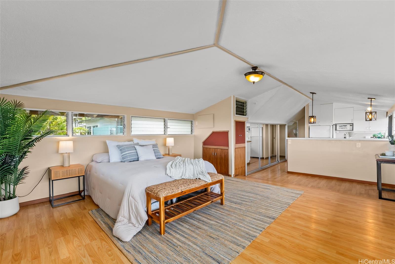 3735  Manini Way Wilhelmina, Diamond Head home - photo 10 of 22