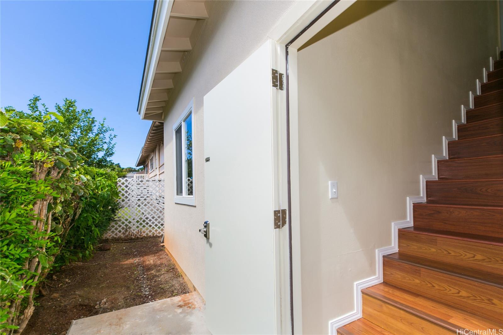 3741  Harding Ave Kaimuki, Diamond Head home - photo 20 of 25
