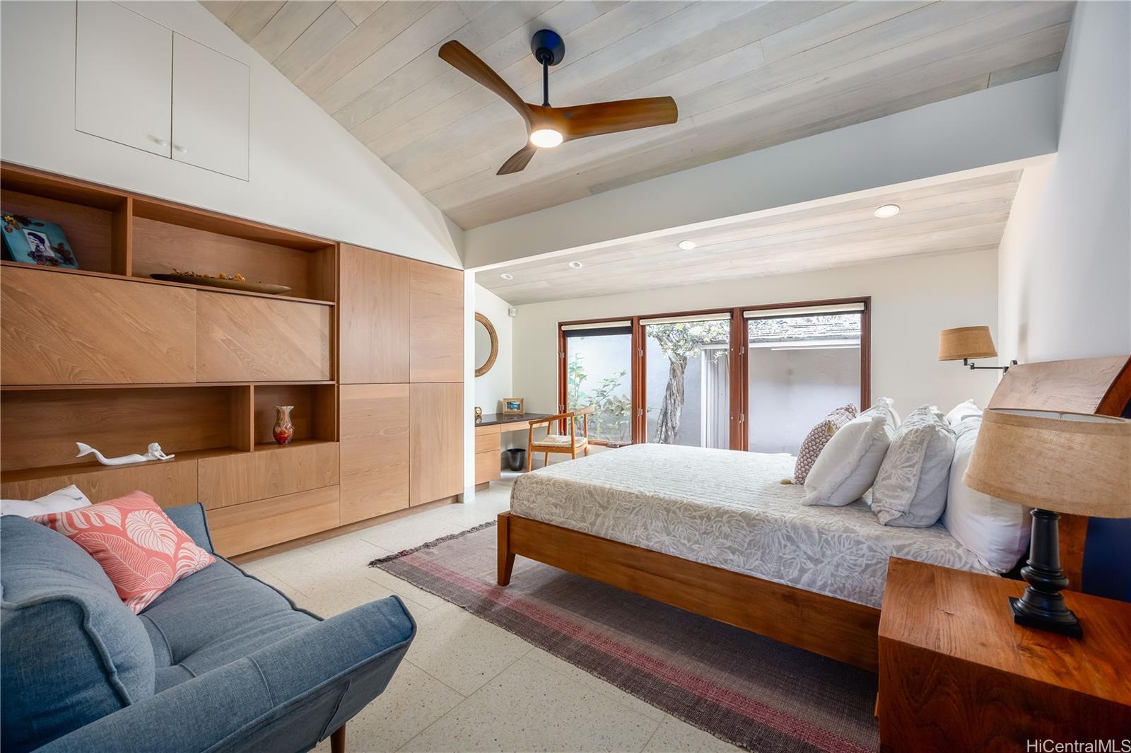 376  Dune Circle Beachside, Kailua home - photo 16 of 25