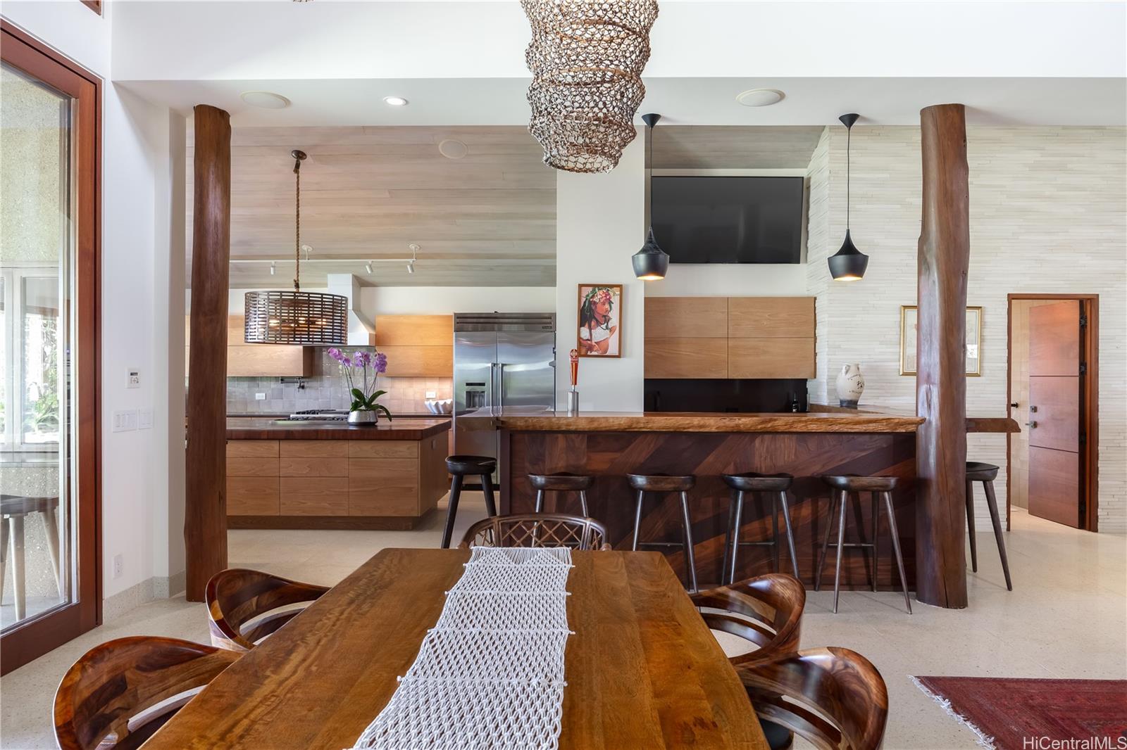 376  Dune Circle Beachside, Kailua home - photo 7 of 25