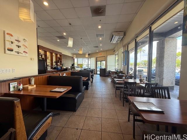 377 Keahole St West Marina  - photo 4 of 9