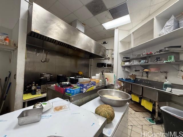 377 Keahole St West Marina  - photo 7 of 9